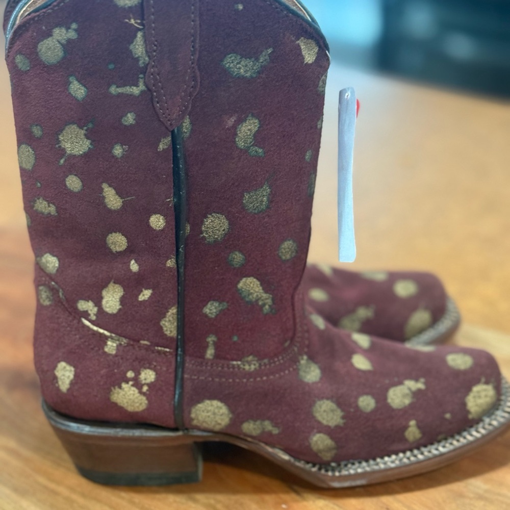 Maroon and Gold Splatter Western Boots